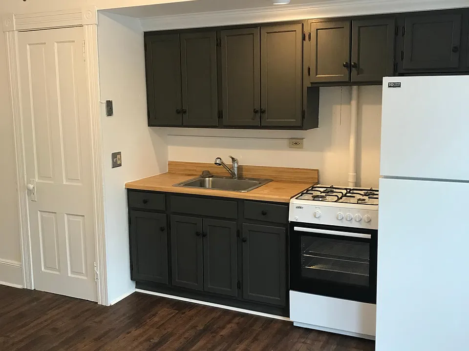 249 N Lime St #2