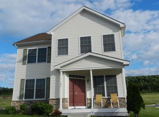 102 Heartwood Dr, Frostburg, MD 21532