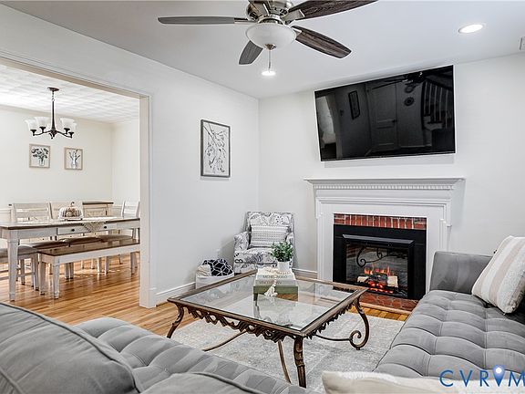 4th image of 2109 Dumbarton Rd