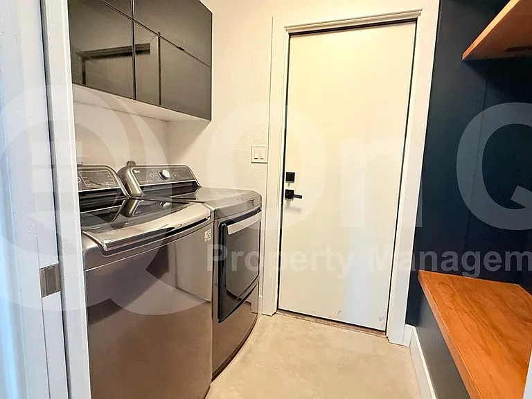1222 W 13th St — Photo 14