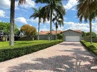 21080 SW 242nd St, Homestead, FL 33031