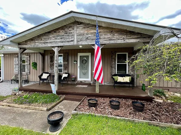 1060 Franklin Loop, Clarkrange, TN 38553