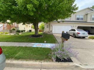 1229 Beacon Hill Ct, Normal, IL 61761