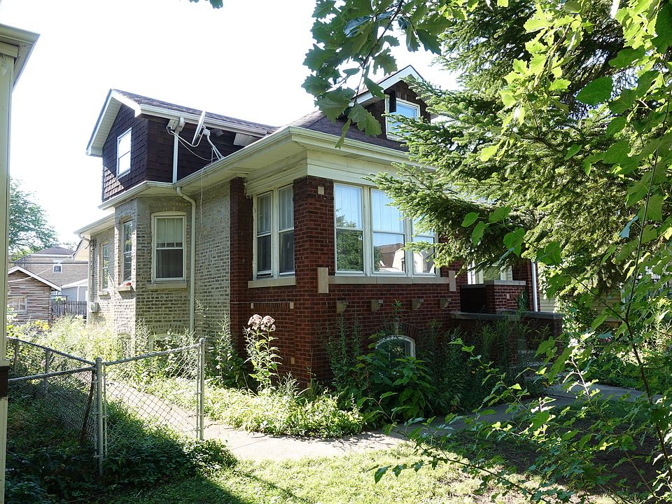 2nd image of 5616 N Parkside Ave