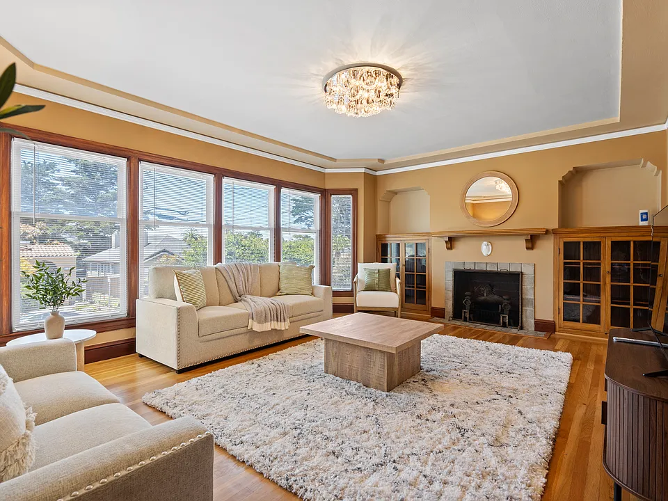 2205 Grand Canyon Ct