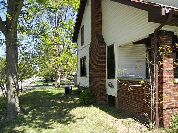 3rd image of 2290 E State Road 32