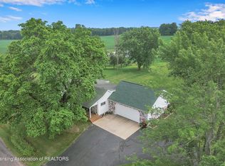 850 Waldo Rd, Williamston, MI 48895