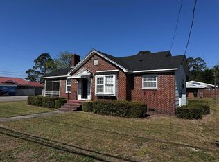 826 S Main St, Baxley, GA 31513