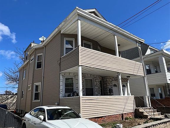 2nd image of 219 Lawrence St