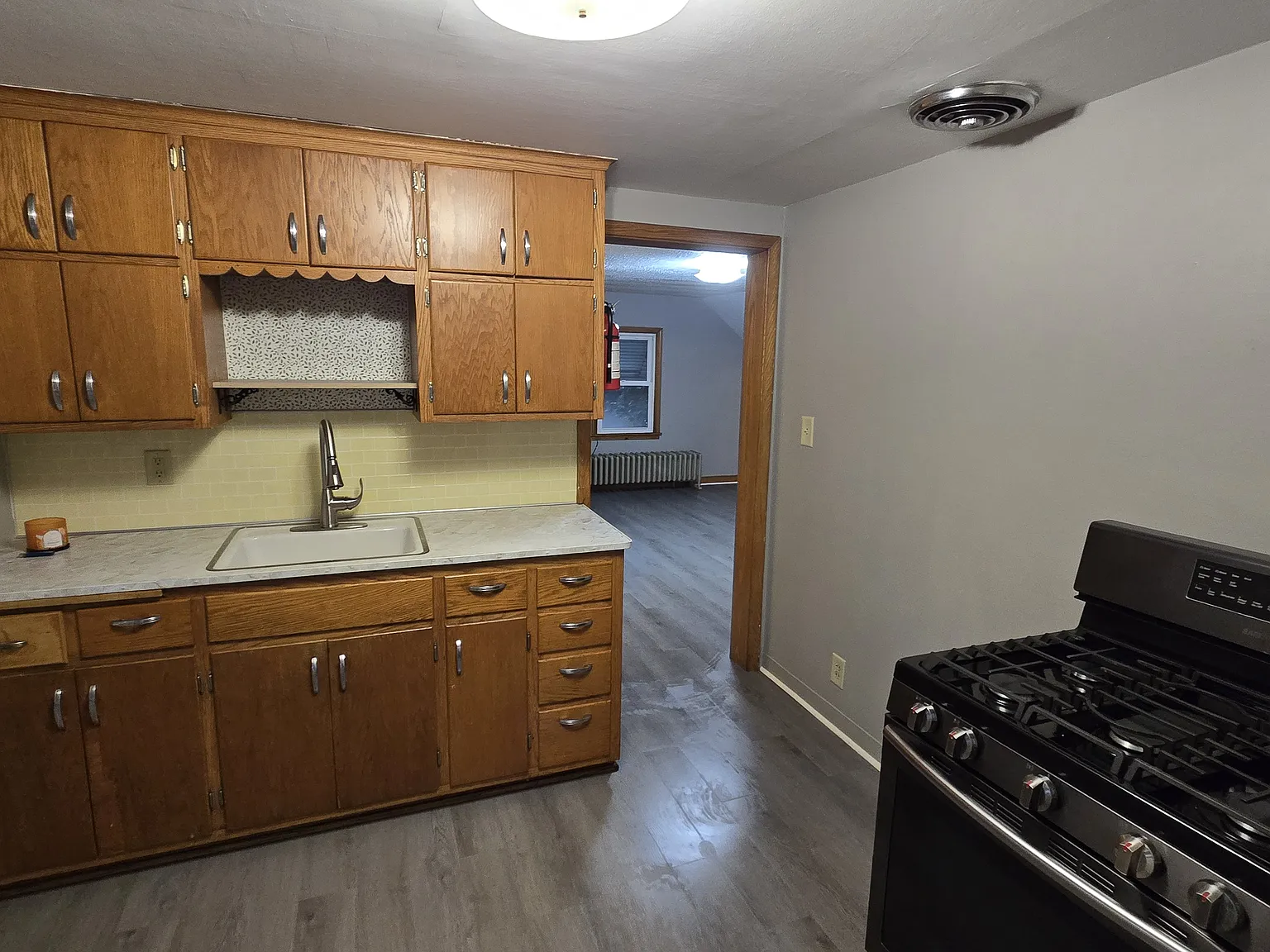 1 bed, 600 sqft, $1,275 — Photo 2