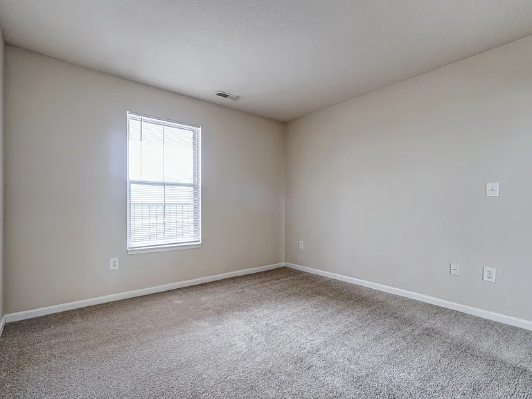 Village at Bluegrass Apartments — Photo 23