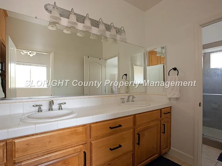1149 Stonecrest Dr — Photo 15