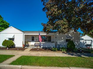 1601 Indiana St, Racine, WI 53405