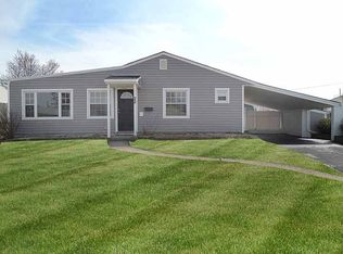 22 Easter Ln, Levittown, PA 19054