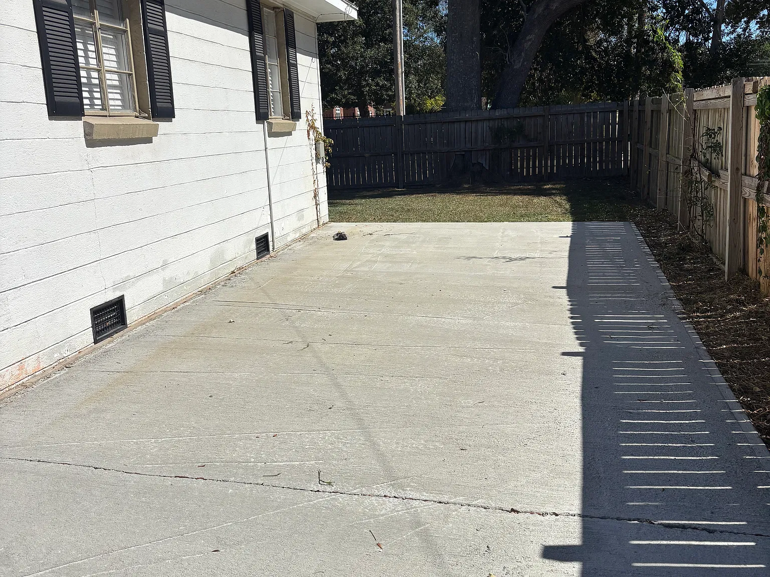 3 bed, 1400 sqft, $1,400 — Photo 3