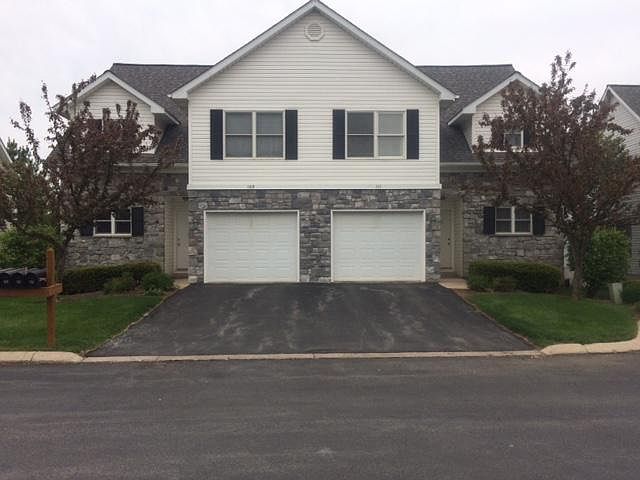 Front view of Deluxe duplex