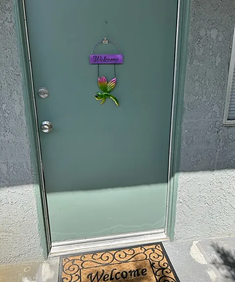 Parkside Apartments — Photo 3