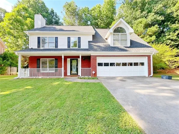 3060 Oak Meadow Dr, Snellville, GA 30078