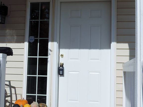 2nd image of 6533 NE Deer Run St
