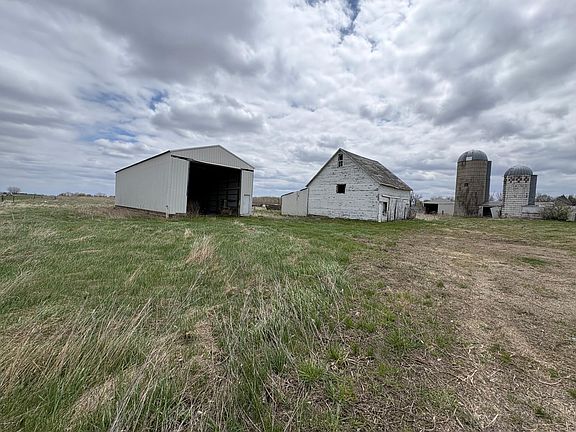 4th image of 420 Depue St