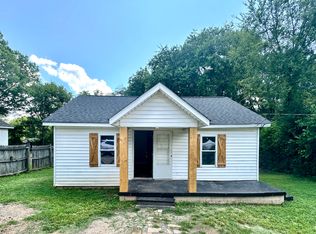 155 Camp St, Laurens, SC 29360
