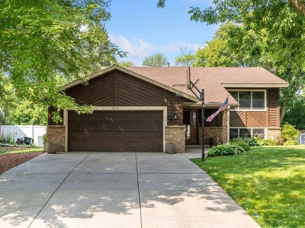 6219 Edgemont Blvd N, Minneapolis, MN 55428