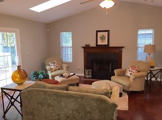 1295 Llewellyn Rd, Mount Pleasant, SC 29464