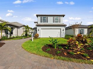 16415 Sapphire Point Dr, Lakewood Ranch, FL 34211