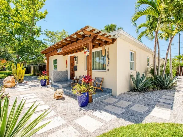 425 46th Ave S, Saint Petersburg, FL 33705