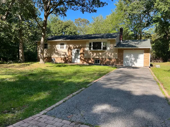 13 Whites Ln, Southampton, NY 11968