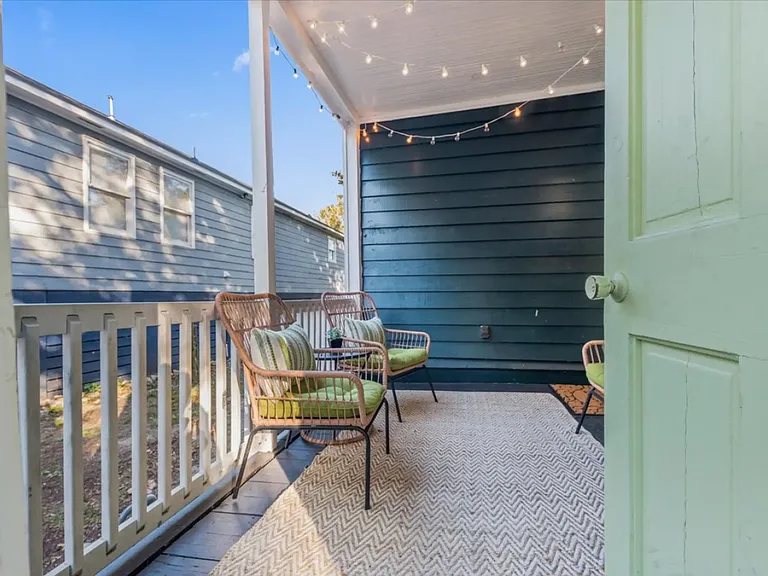 42 Cooper St — Photo 3