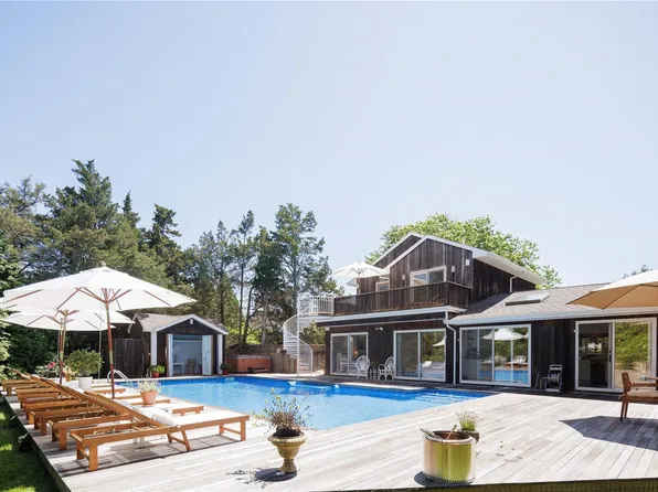 1 Shore Lane, Westhampton, NY 11977