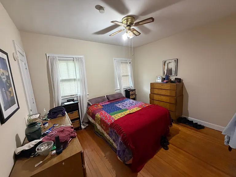5252 Broadway St — Photo 9