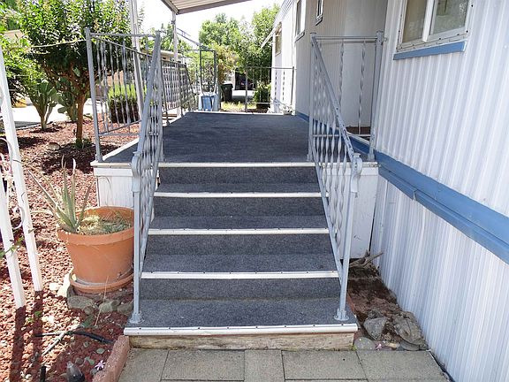2nd image of 138 Casa Grande Dr