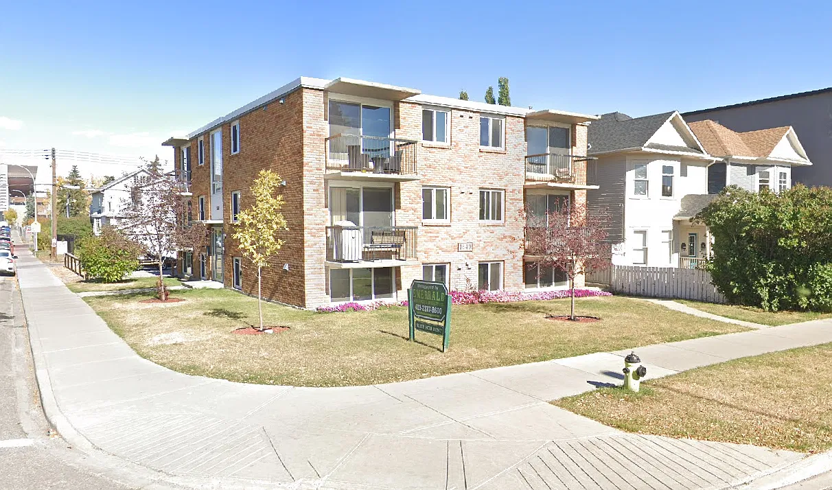 1640 12 Avenue S.W. — Photo 1