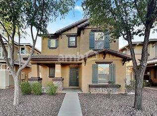 1033 S Deerfield Ln, Gilbert, AZ 85296