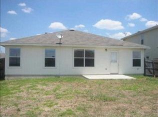 18345 Crestwind Ln, Elgin, TX 78621