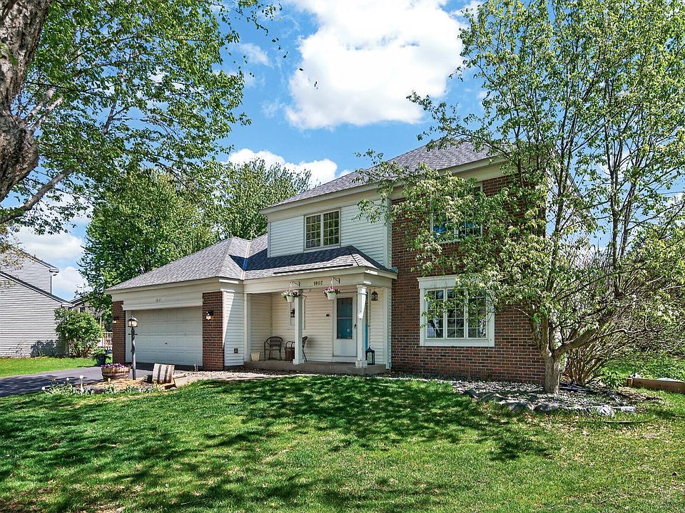 1st image of 1807 Bromley Dr