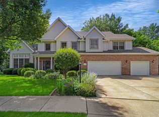 2811 W Windflower Ct, Peoria, IL