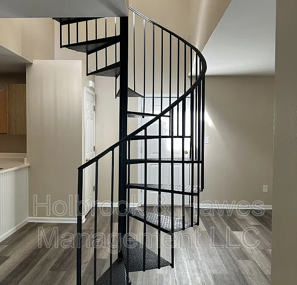 4531 Boardwalk Dr W #W-W-9 — Photo 24