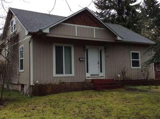 267 N Settlemier Ave, Woodburn, OR 97071