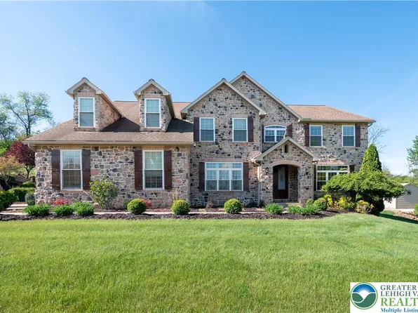 40 Augusta Ln, Fleetwood, PA 19522