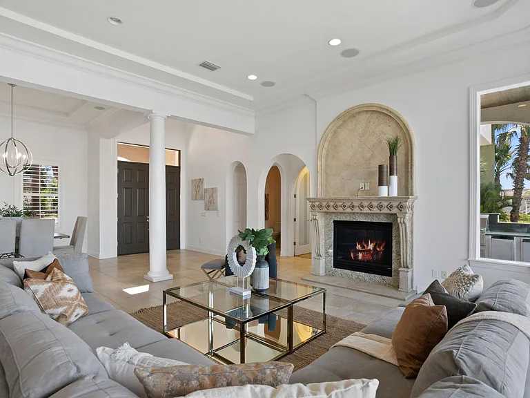4130 Causeway Vista Dr — Photo 35