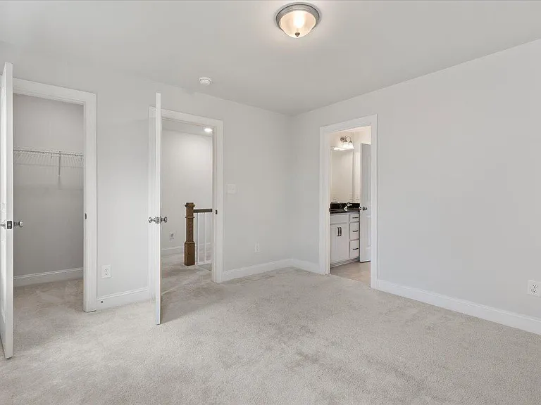 155 Bourne Dr — Photo 30