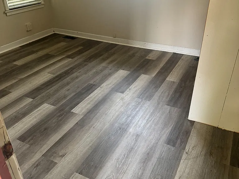 4221 Lewis Ave — Photo 6