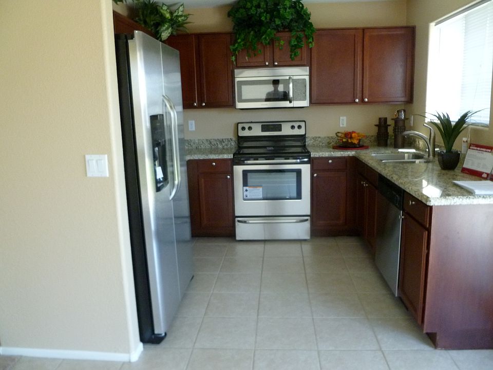 2nd image of 3065 W Cat Balue Dr