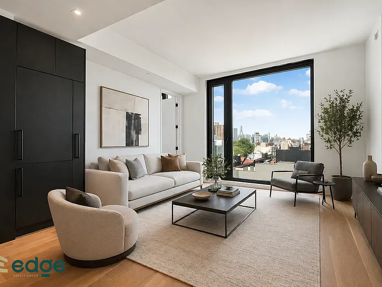 329 Broadway #801 — Photo 1
