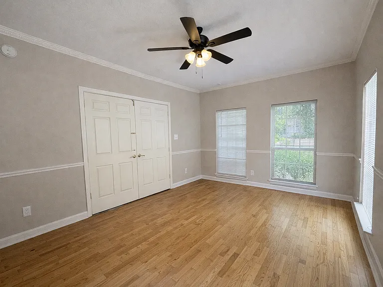 3208 Hampton Rd — Photo 7