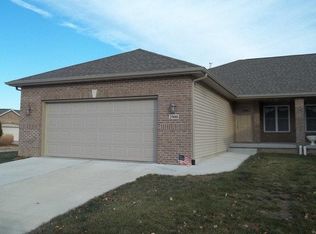 2900 Cindy Ln, Springfield, IL 62711