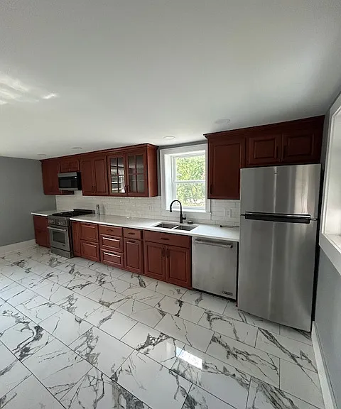 104 Hamburg St #1 — Photo 3